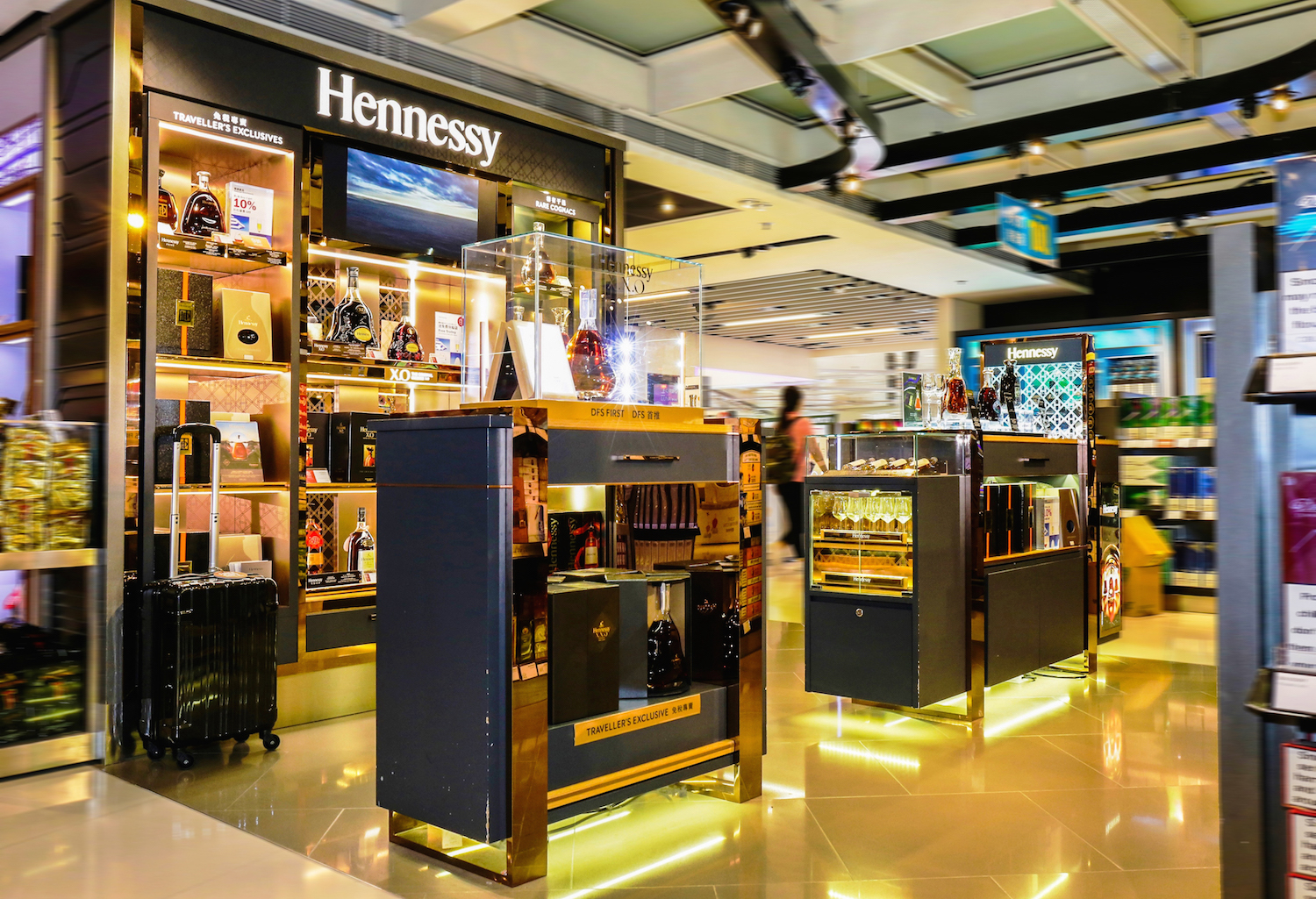 Hennessy unveils X.O pop-up at Changi Airport - Inside Retail Asia
