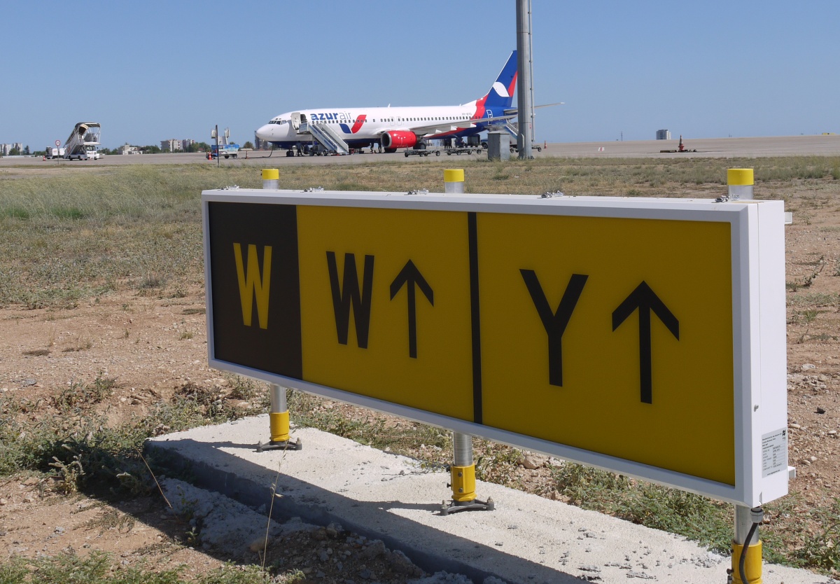 runway signs